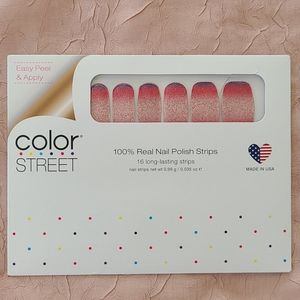 Color Street nail strips Nuclear Fuchsian